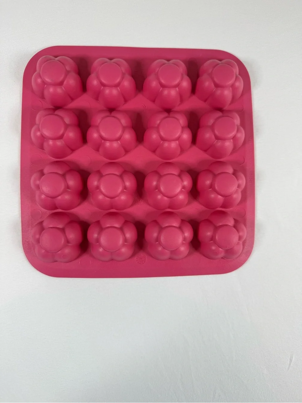 3 Silicone Candy Mold/Ice Cube Tray Forms Flower, Starfish, & Fish